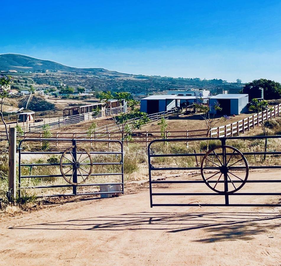 Rustic Farm Stay Temecula Exterior photo